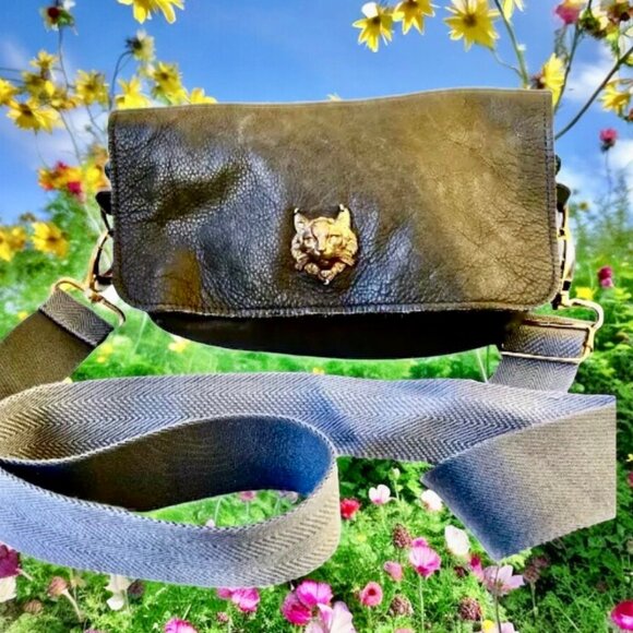 Sous les Pavés Paris SLP Green Lambskin Handbag Crossbody Web Strap Bronze Cat - Picture 1 of 15